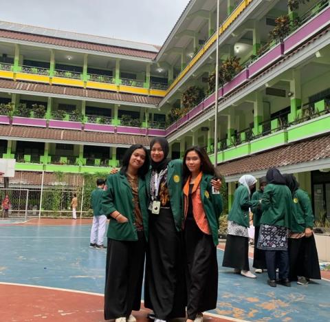 French Department — SMA Negeri 27 Jakarta
